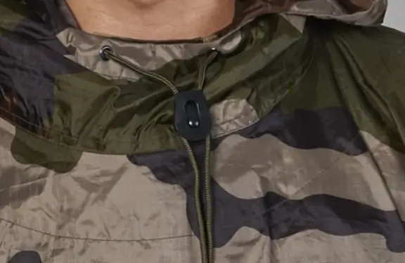 tactical-carrier-vest_main_features_1